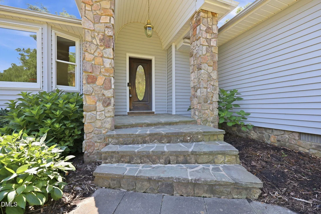 Photo of 3744 Redbud Road