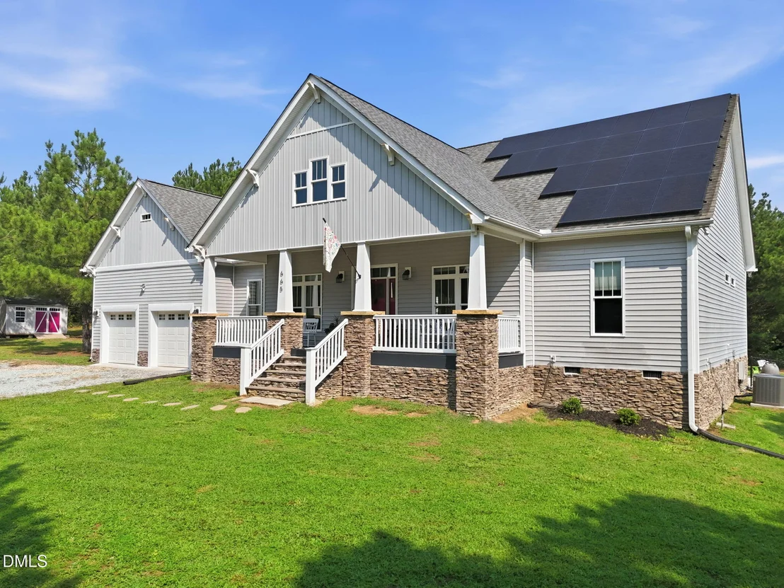 Photo of 665 Walnut Grove Road