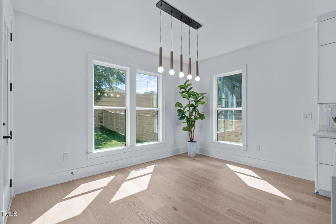 Photo of 1016 Addison Place