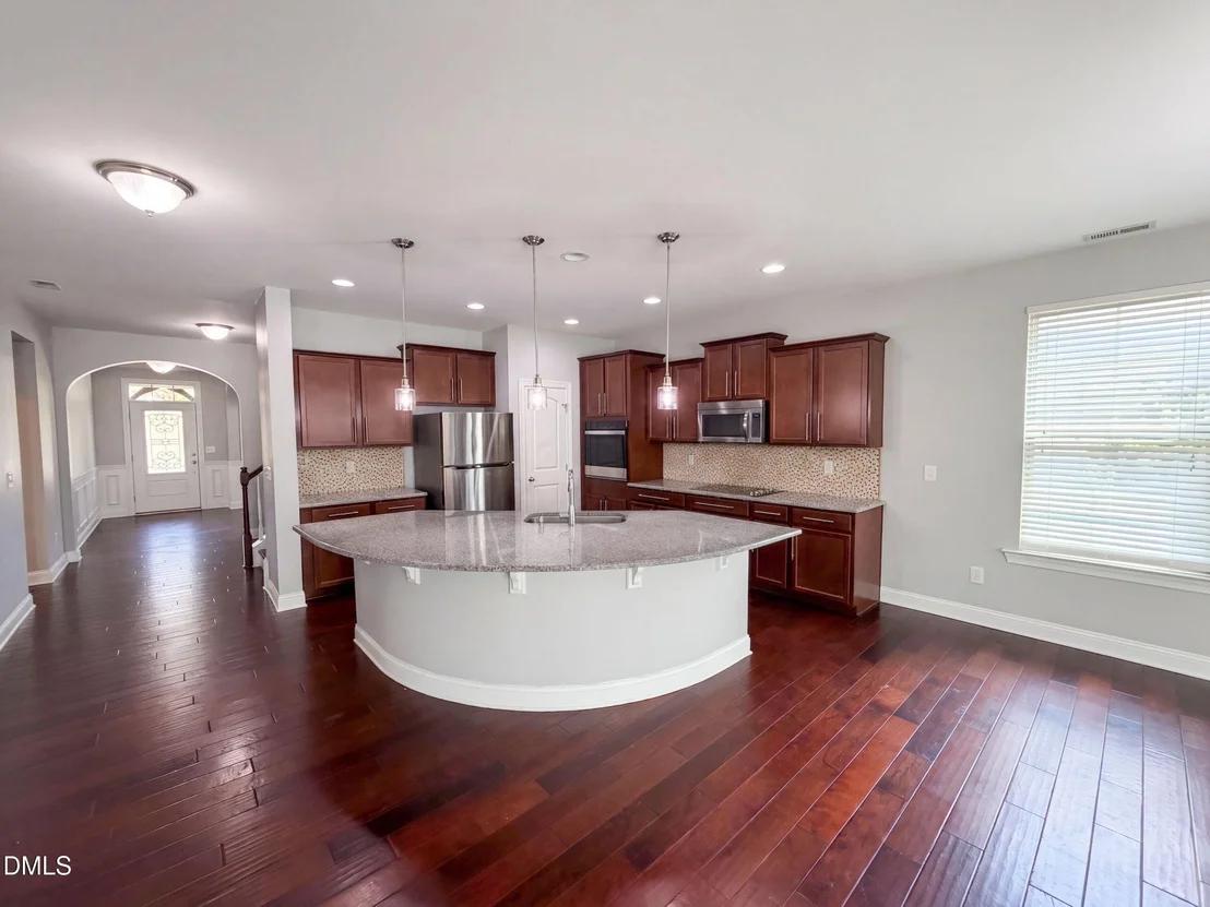Photo of 1304 Litchborough Way