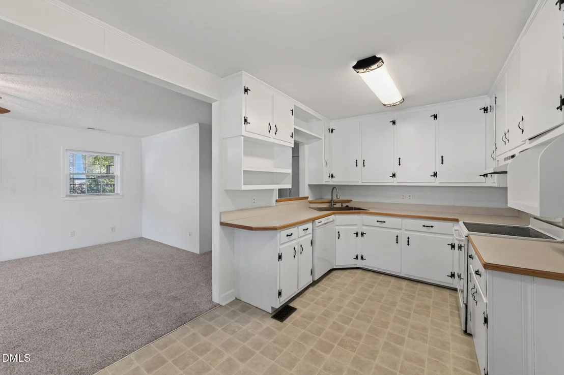 Photo of 1408 Harriet Drive
