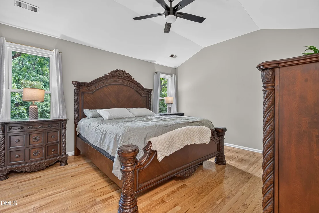Photo of 908 Clifford Drive