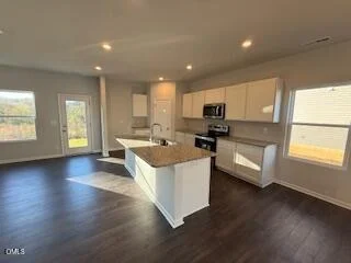 Photo of 95 Stout Landing