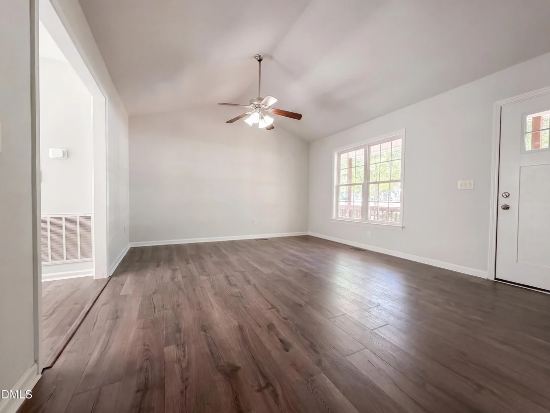 Photo of 576 Sunray Drive