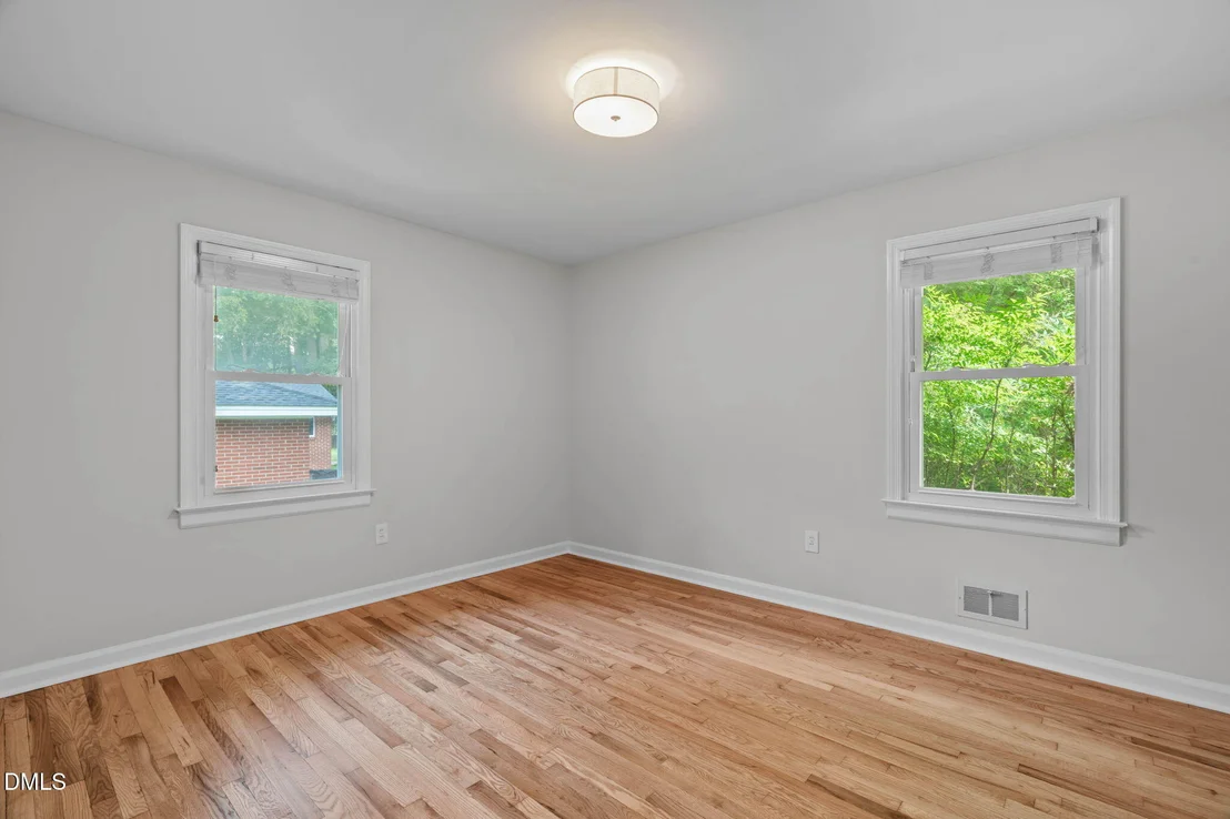 Photo of 1203 Poplar Avenue