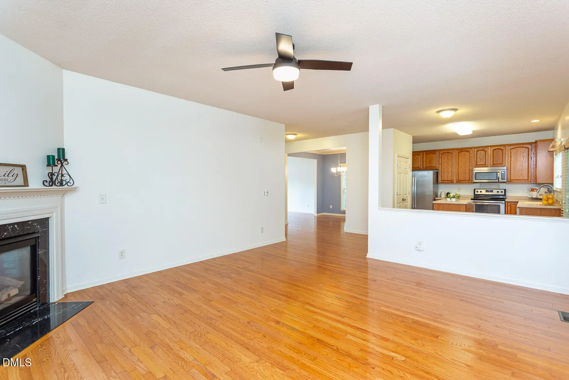 Photo of 208 Troyer Place