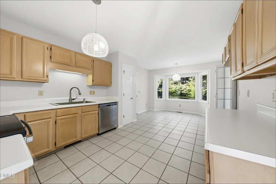 Photo of 2416 Whitset Place