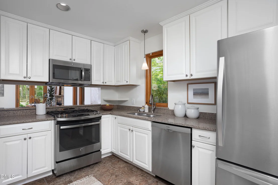 Photo of 414 Waterside Drive