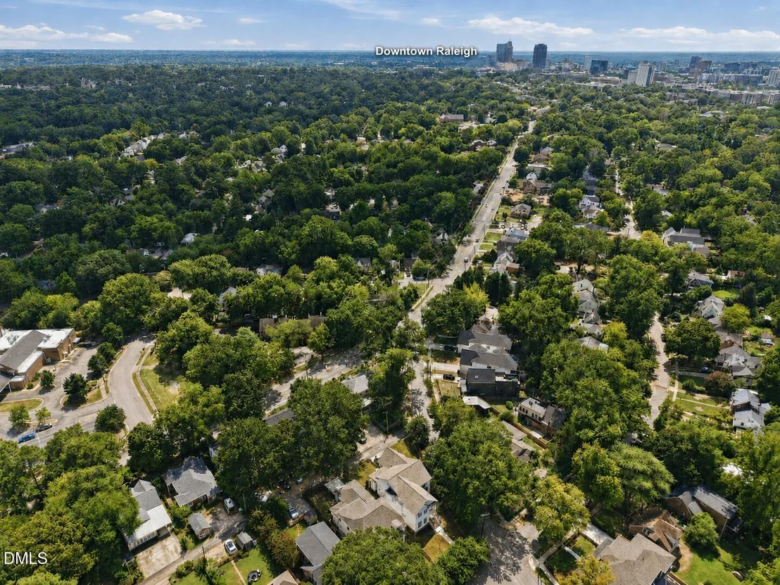 Photo of 1402 Mordecai Drive