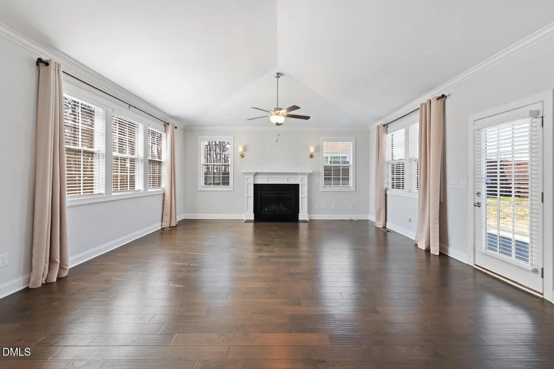 Photo of 3082 Cascade Drive