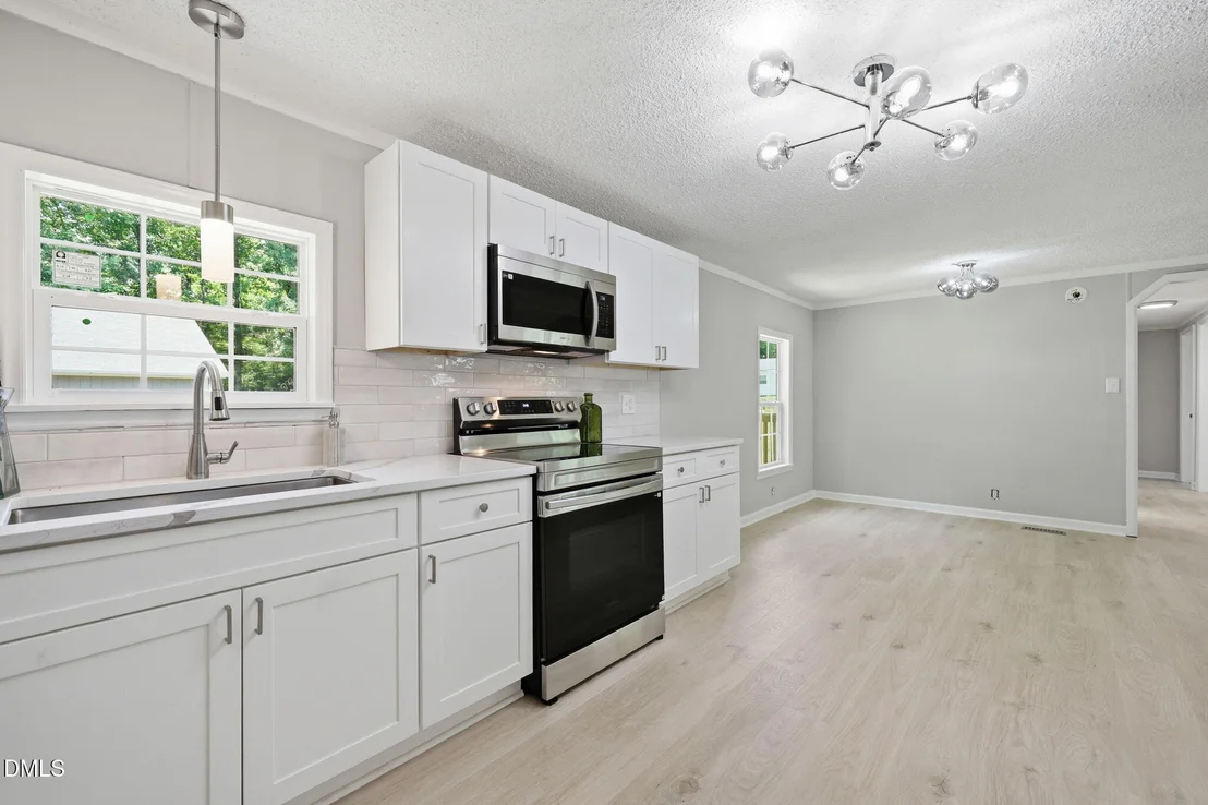 Photo of 3841 Dodge Avenue