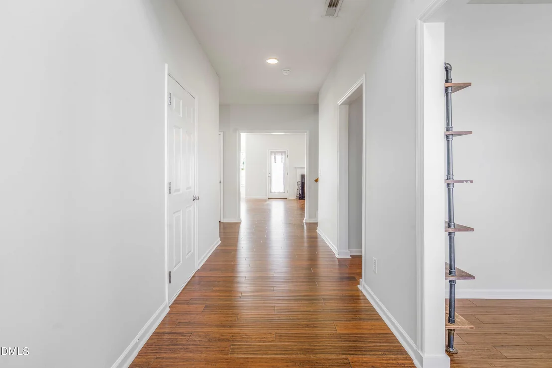 Photo of 1115 Golden Crest Drive