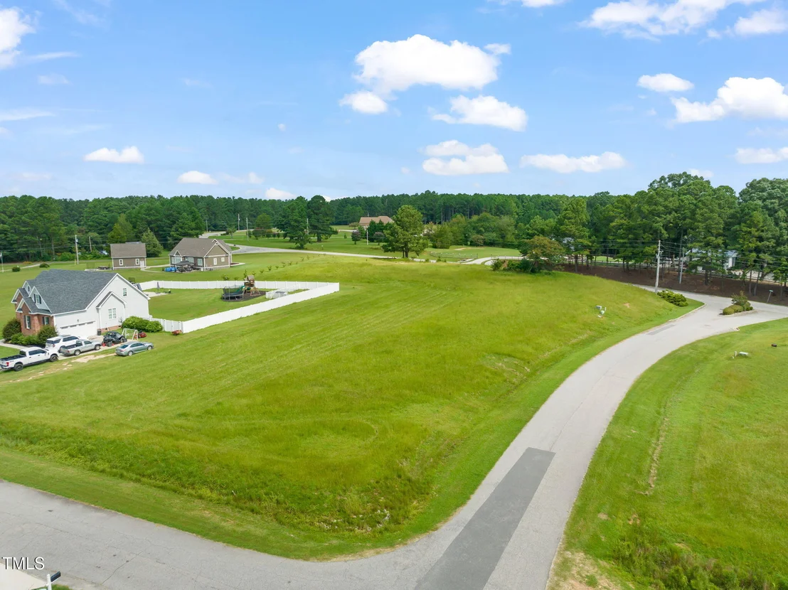 Photo of 8404 Thomas Court