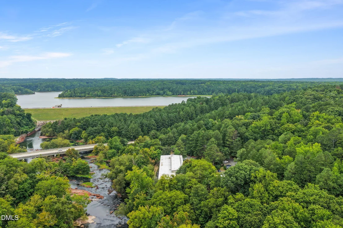 Photo of Unit 113 at 1500 River Mill Drive