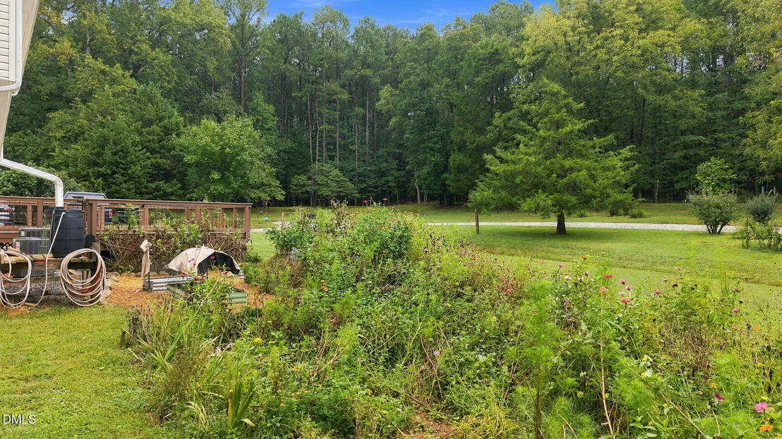 Photo of 5909 Cole Mill Road