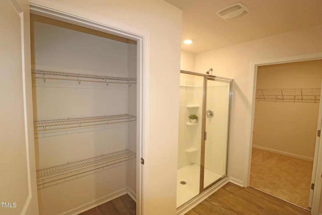 Photo of 5445 Carolines Way