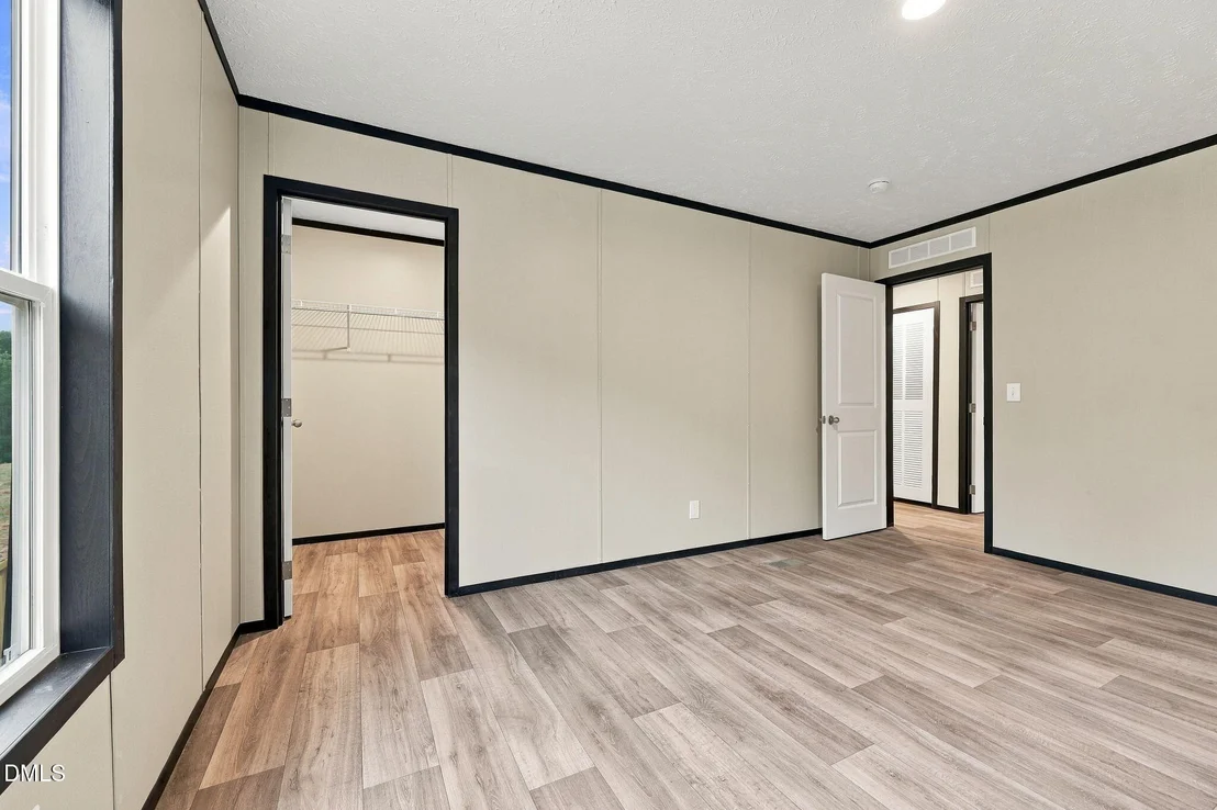 Photo of 8025 Cornwall Road