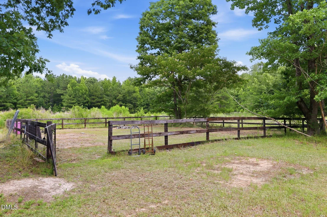Photo of 150 Horton Circle