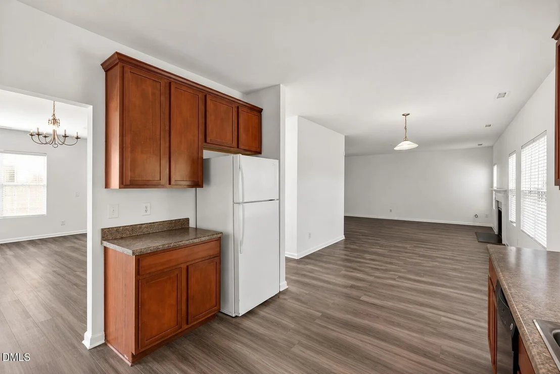 Photo of 705 Weeping Willow Drive