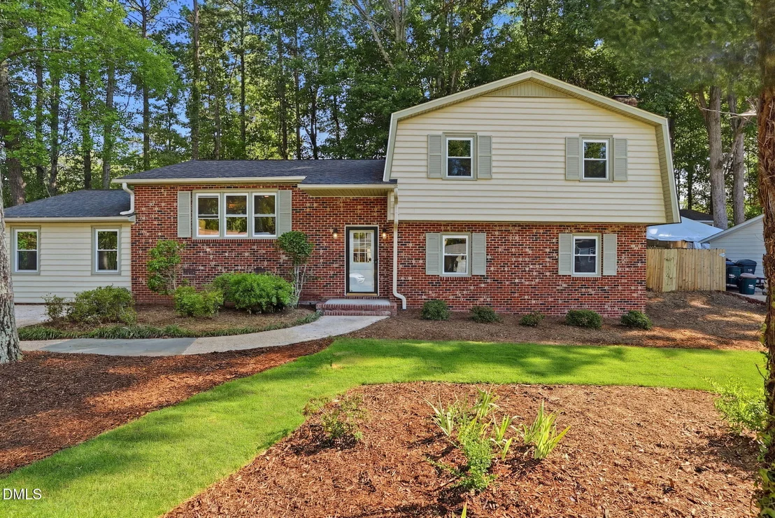 Photo of 803 Roanoke Drive