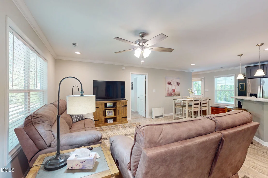 Photo of 42 Tom Webb Road