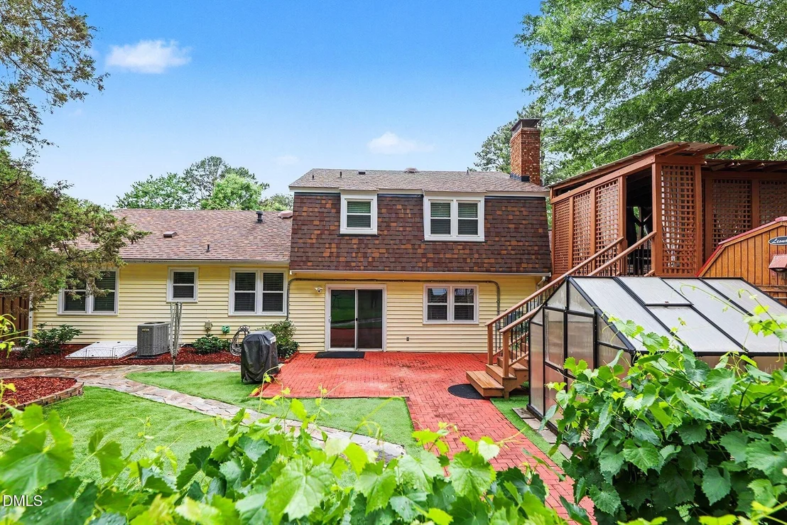 Photo of 5000 Cedarwood Drive
