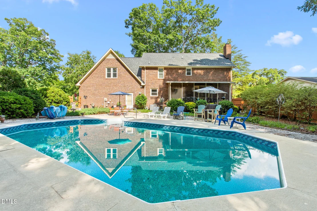 Photo of 415 Cook Road