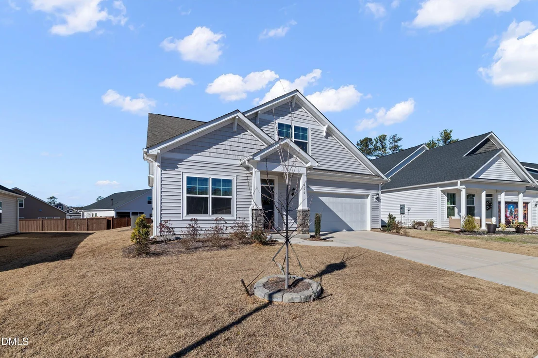 Photo of 460 N Maple Walk Drive