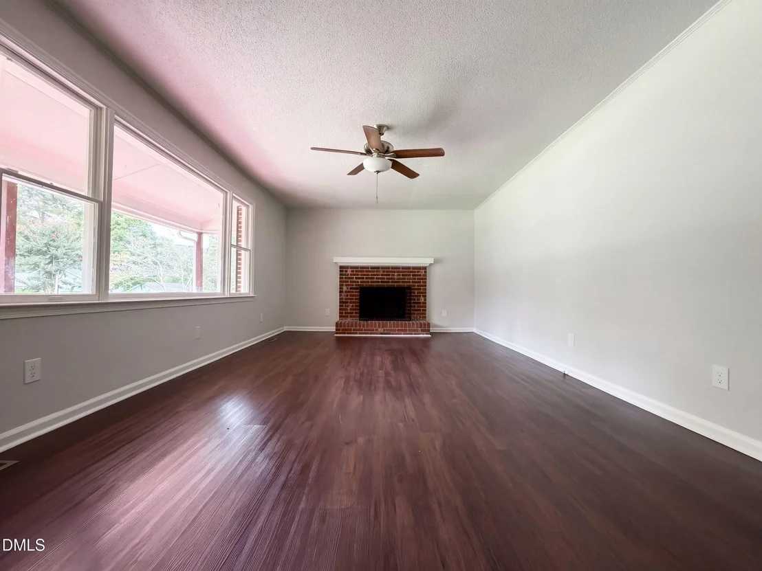 Photo of 1311 Brucemont Drive