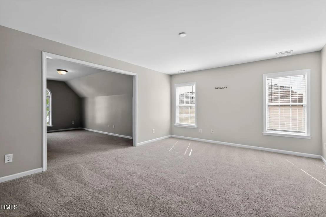 Photo of 370 Long View Drive