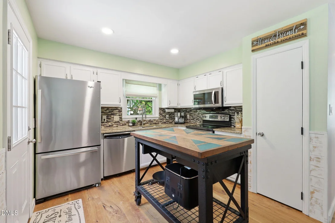 Photo of 224 Rosehaven Drive