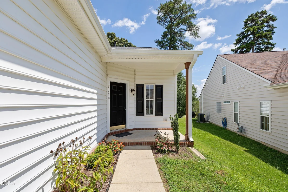 Photo of 2120 Castle Pines Drive