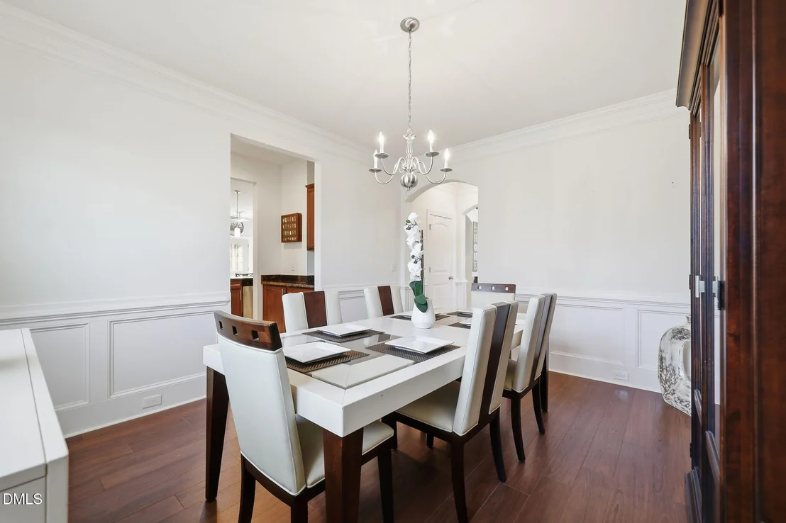Photo of 535 Long View Drive