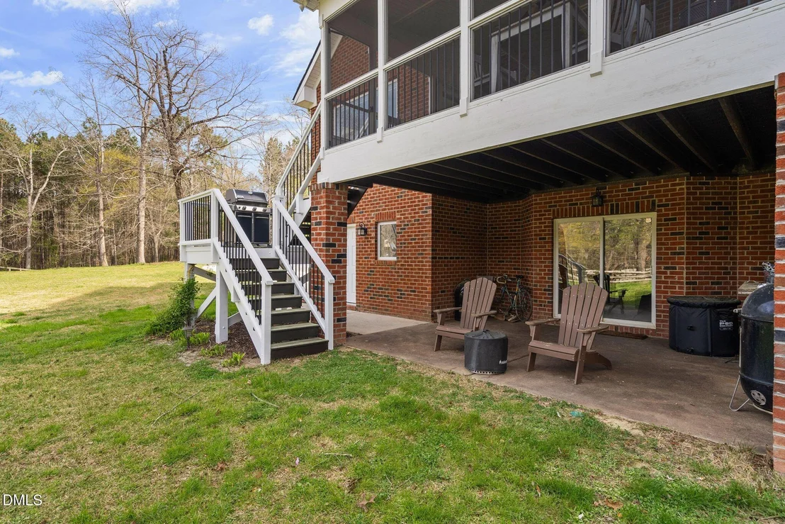 Photo of 8908 Weaver Crossing Road
