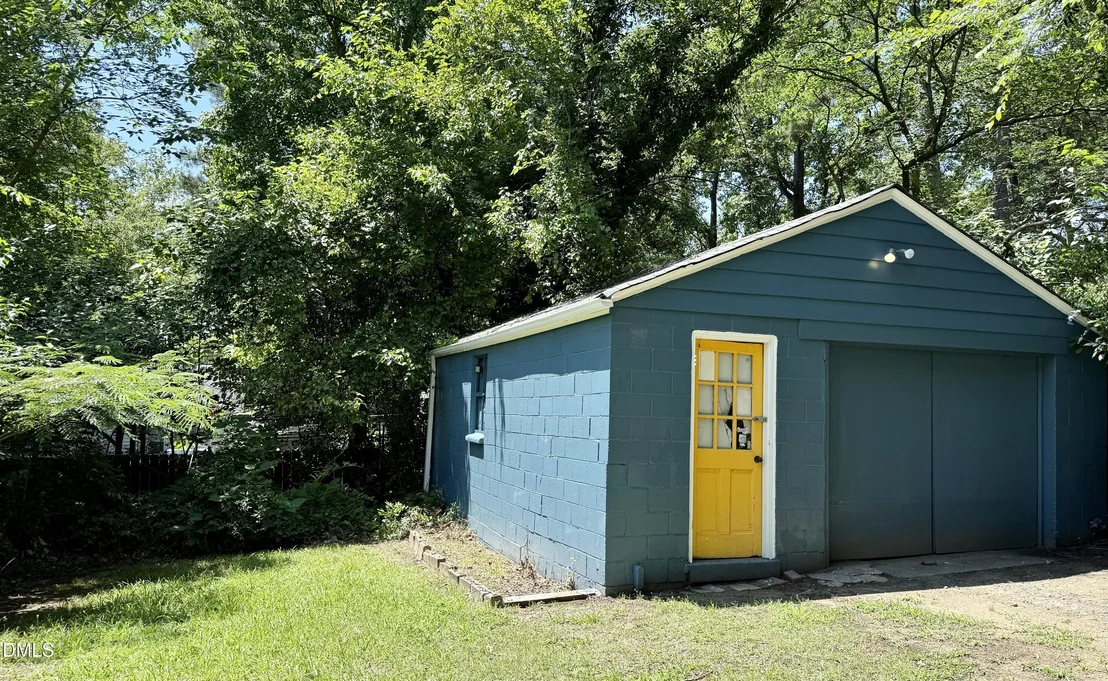 Photo of 1512 London Circle