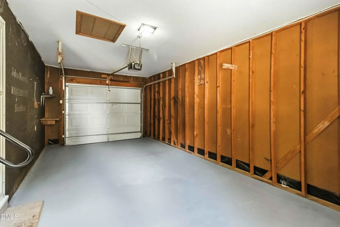Photo of 1600 Edgebrook Drive