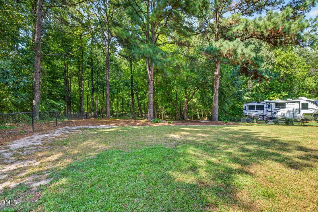 Photo of 239 Tomahawk Drive