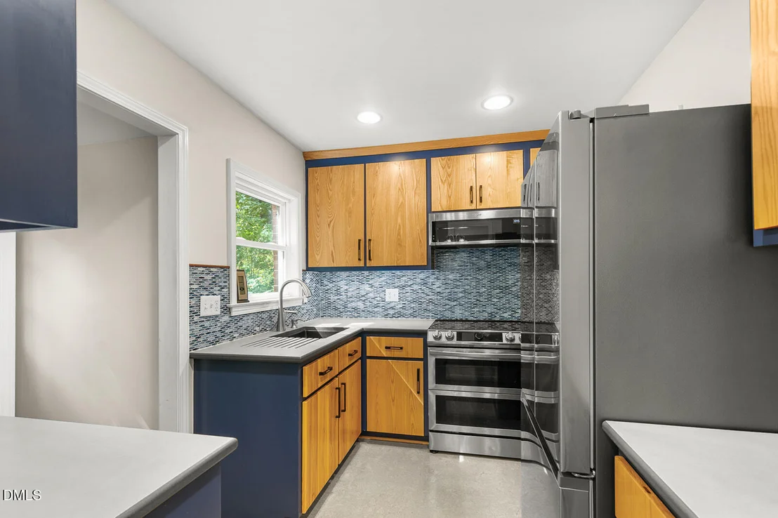 Photo of 2113 Henslowe Drive