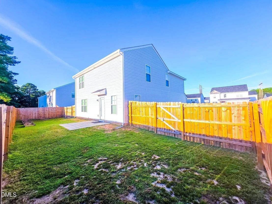 Photo of 824 Old Angus Lane
