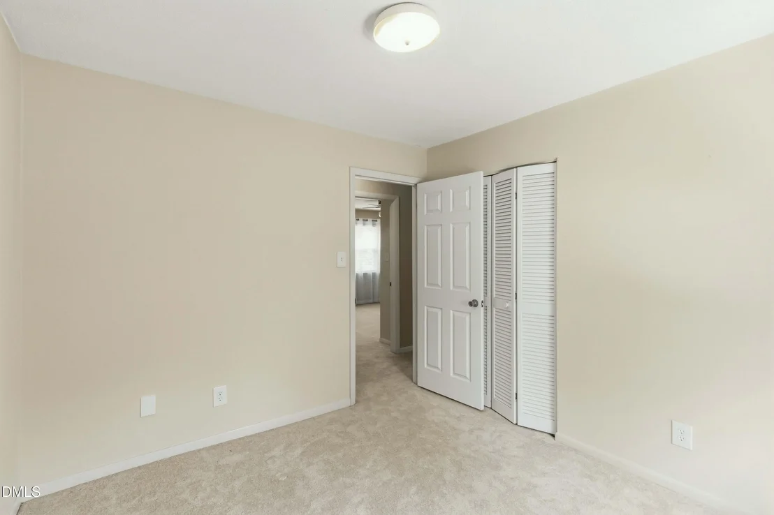 Photo of 1600 Edgebrook Drive