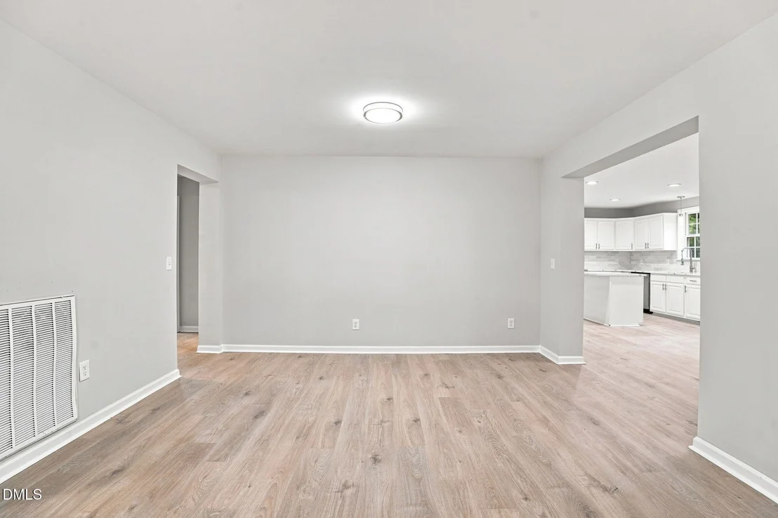 Photo of 224 Lyons Road