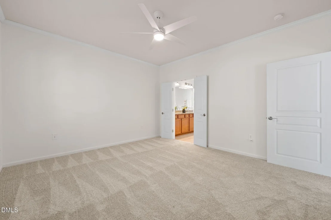 Photo of 725 Bradhurst Place