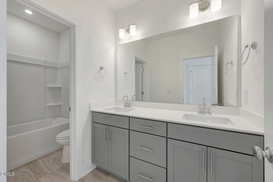 Photo of 1221 Opal Lane
