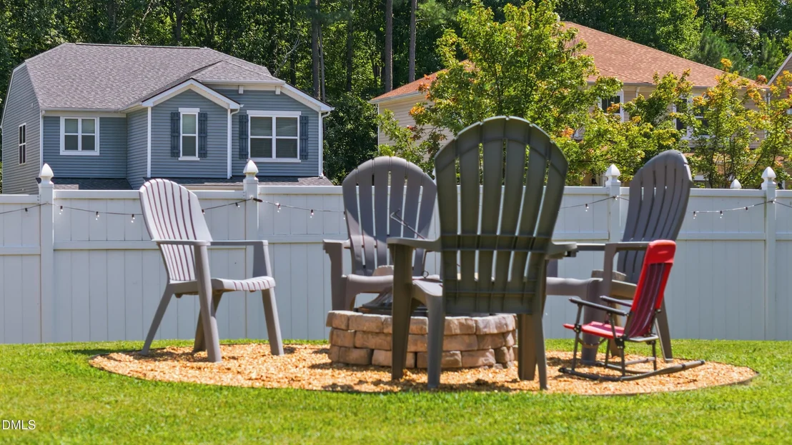 Photo of 124 Rosebud Lane