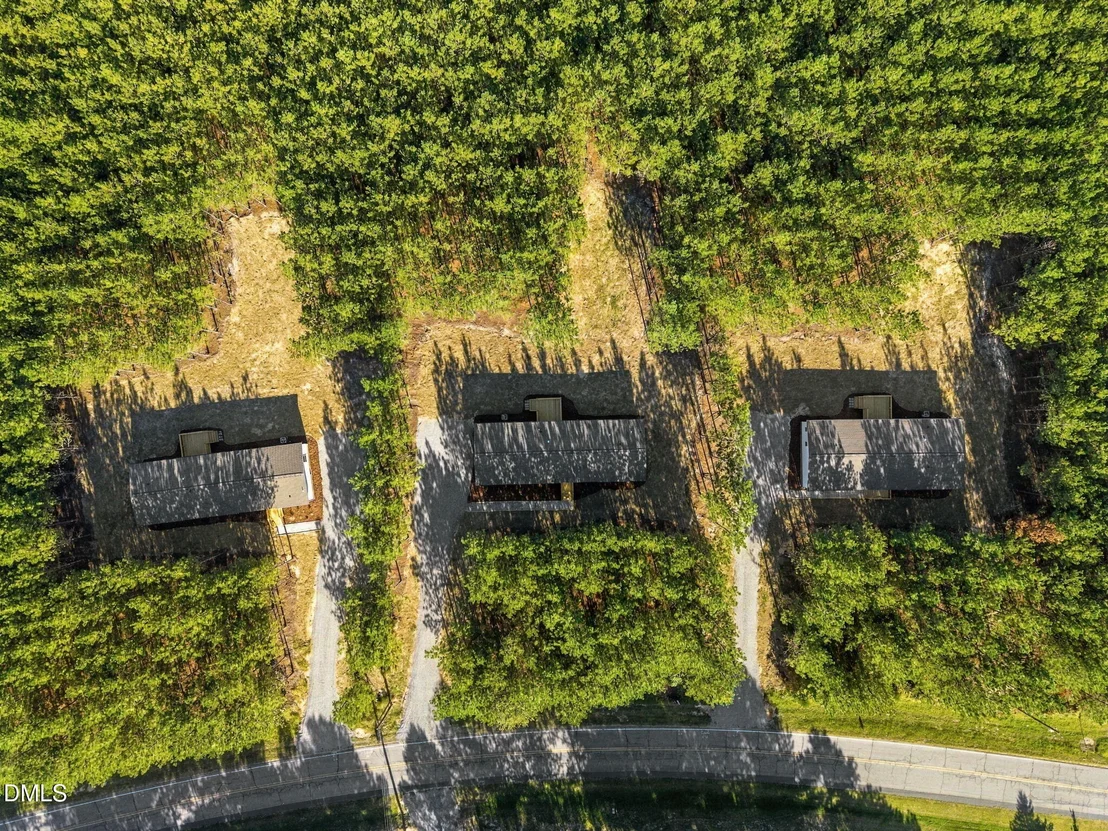 Photo of 875 Windblow Road