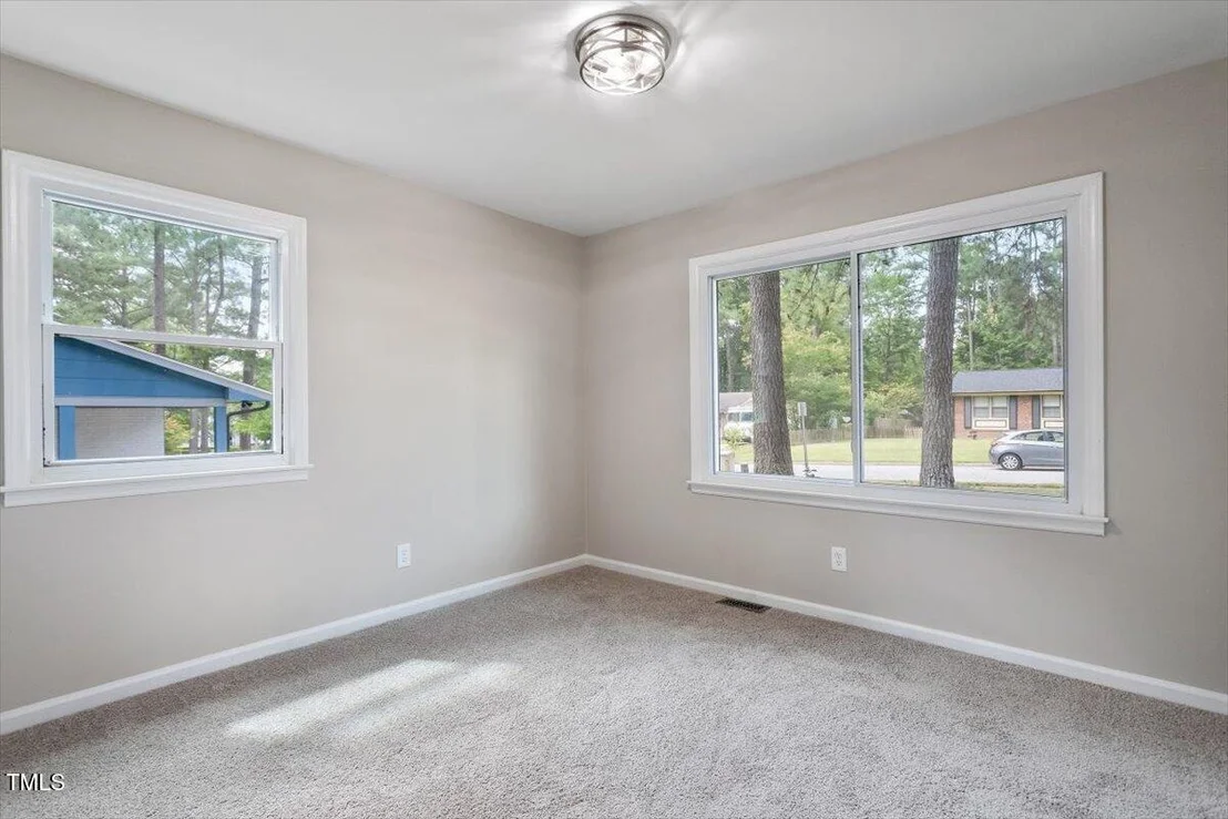Photo of 507 Forest Ridge Road