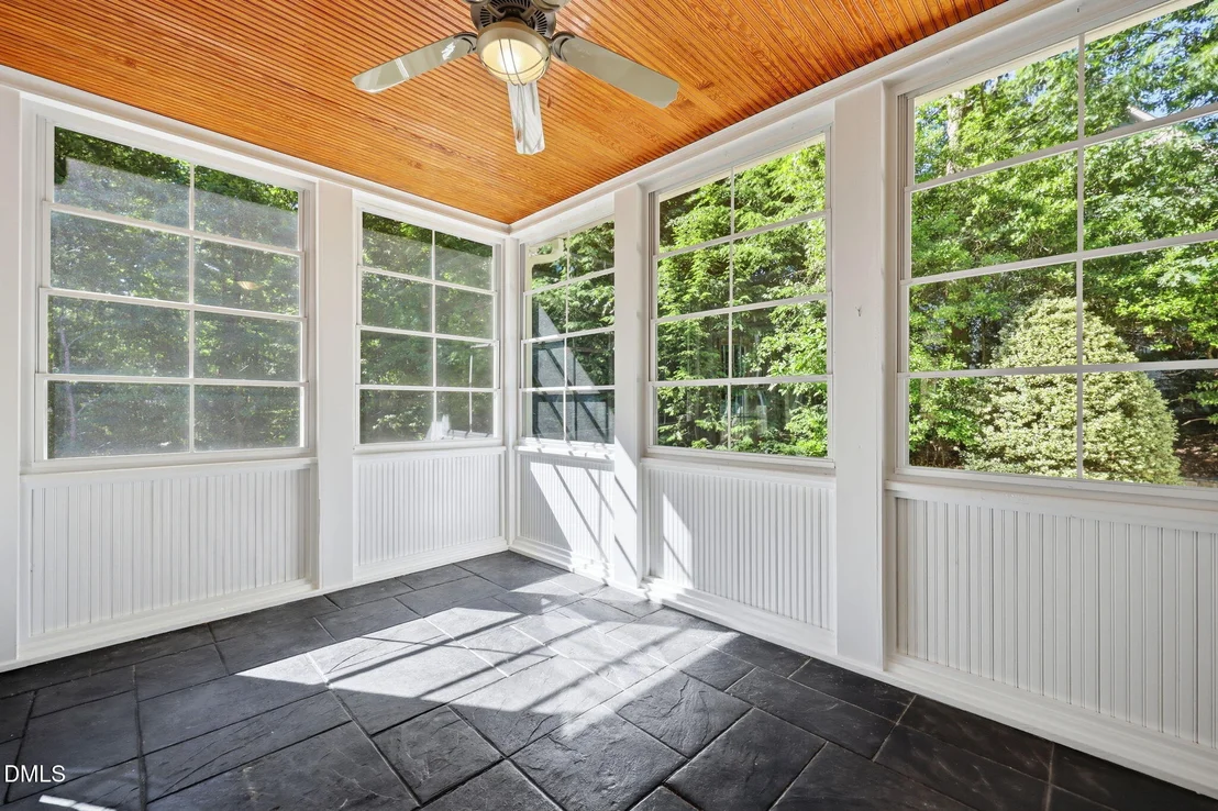 Photo of 8688 Barrett Ridge Road