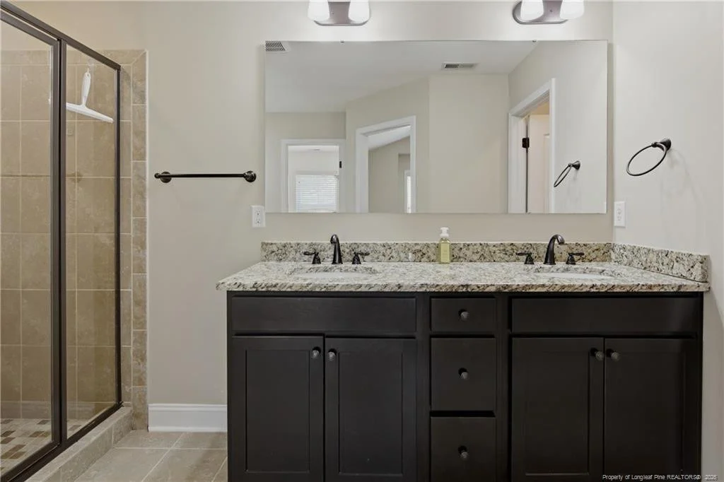 Photo of 31 Waterside Circle