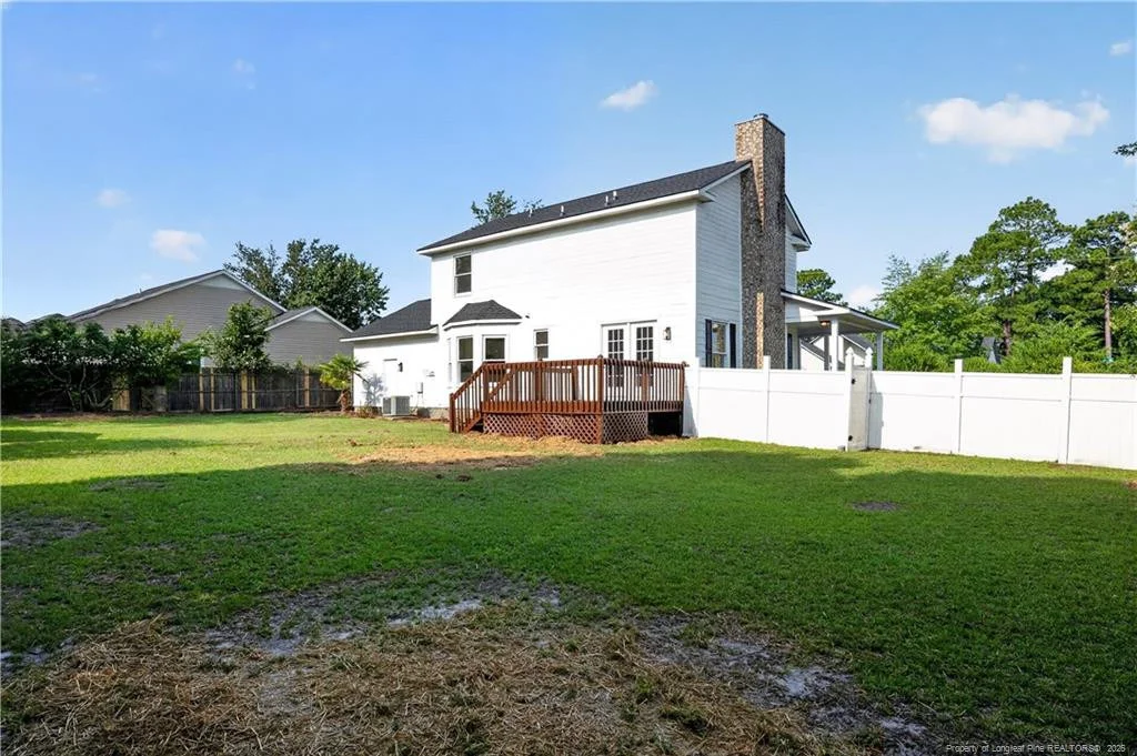 Photo of 201 Laketree Boulevard