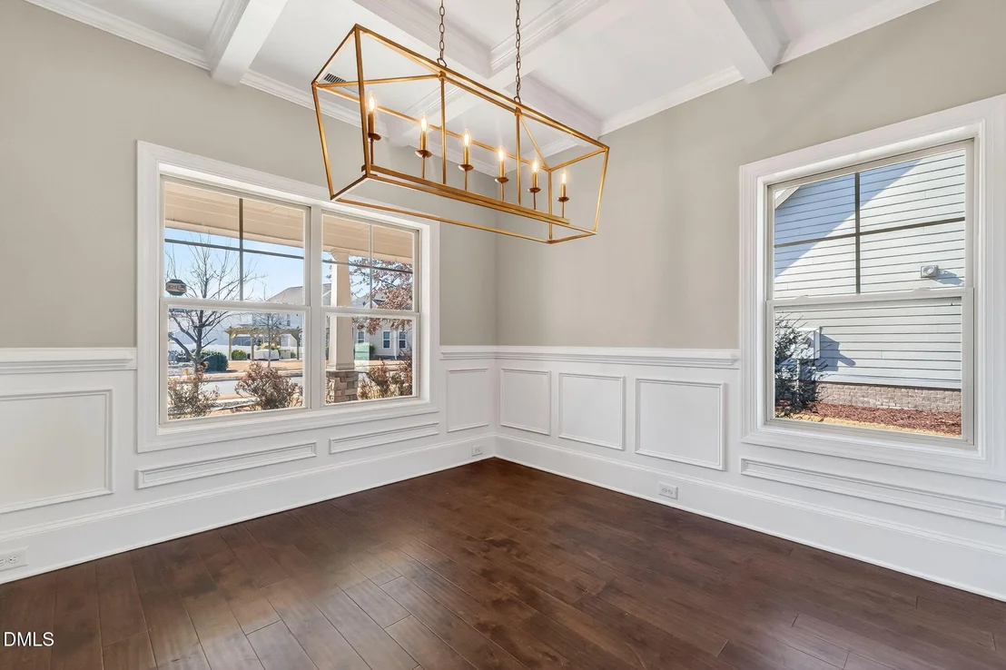 Photo of 409 Midlander Drive